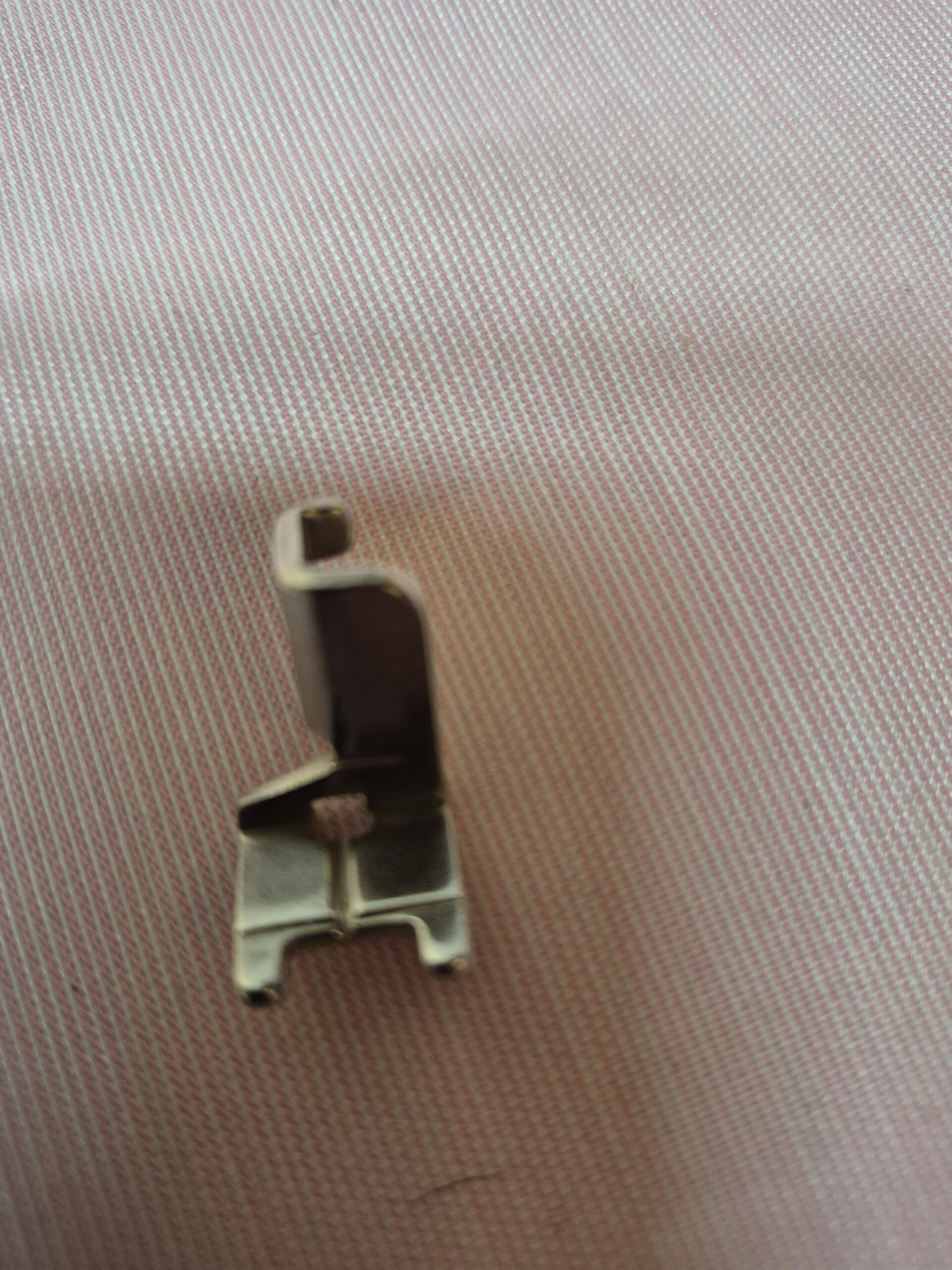 Singer Sew On Button Foot Low Shank - 161613