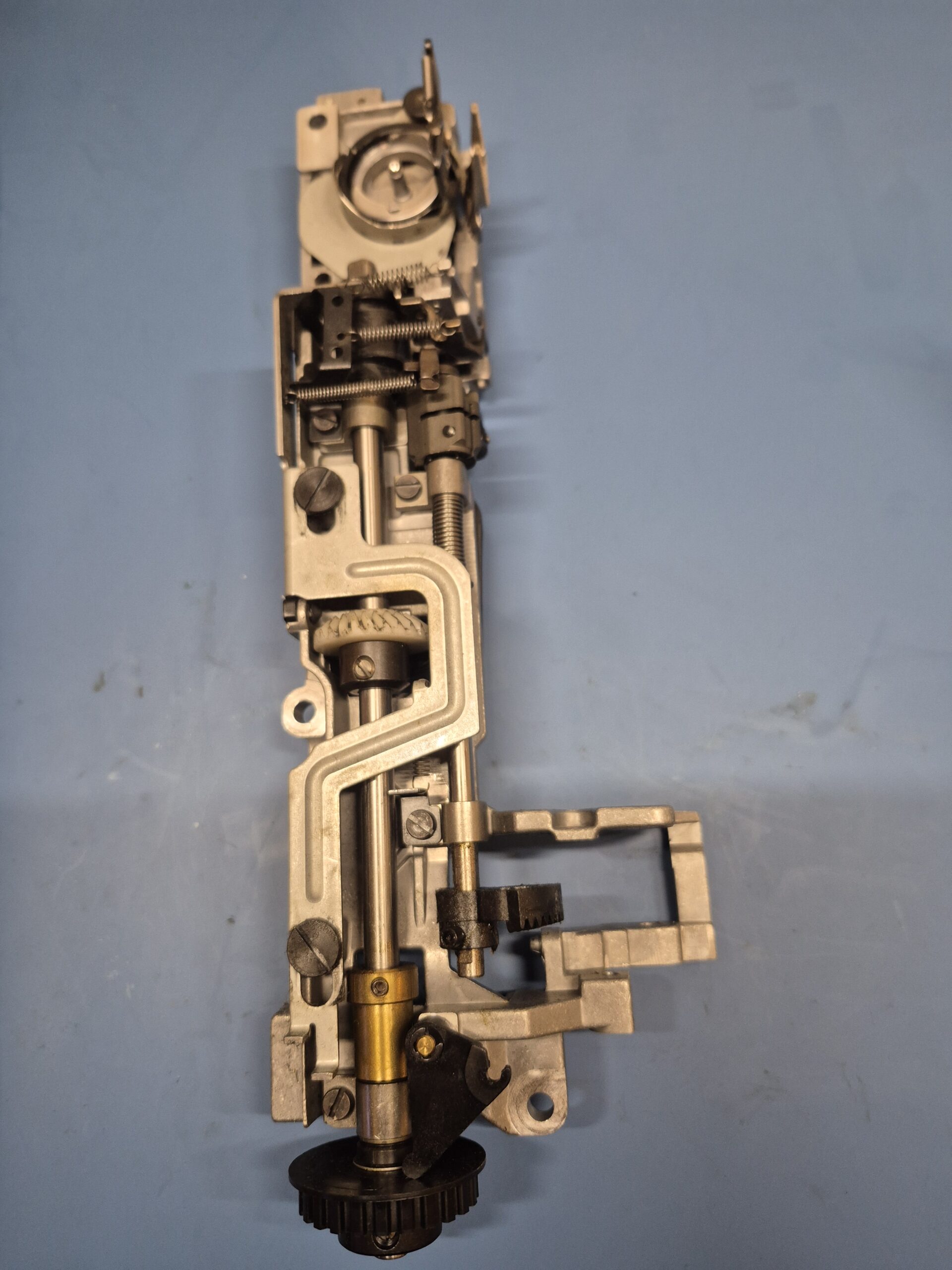 Bernina 1630 Lower Drive Unit