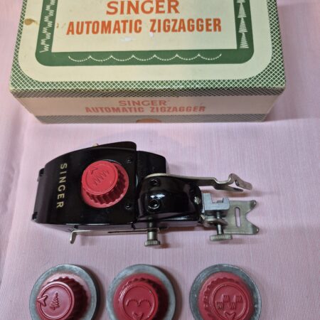 Singer Automatic Zigzagger - 160985
