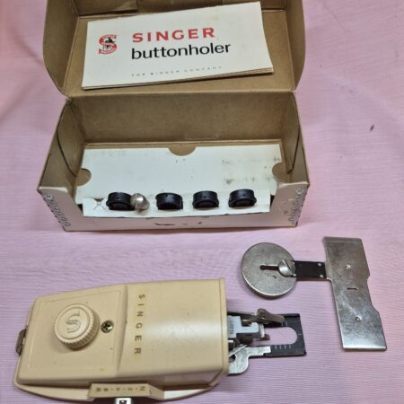 SInger VIntage Buttonhole Attachment - 489500