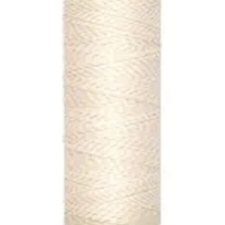 Gutterman Sew-All-Thread 100m - each - 729883-22 eggshell